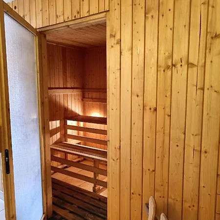 Dom Na Zaciszu Holiday home